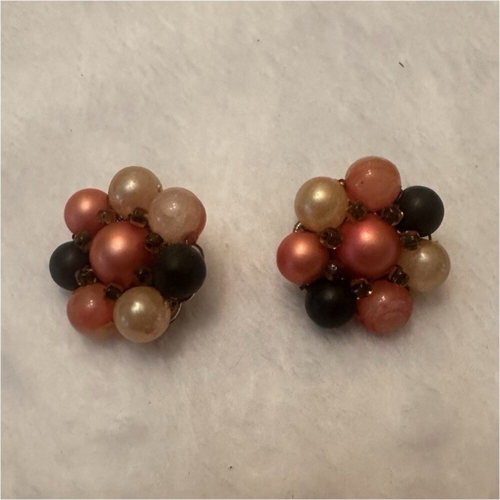 Vintage Multicolor Cluster Beaded Clip-On Earrings Imitation Pearl
